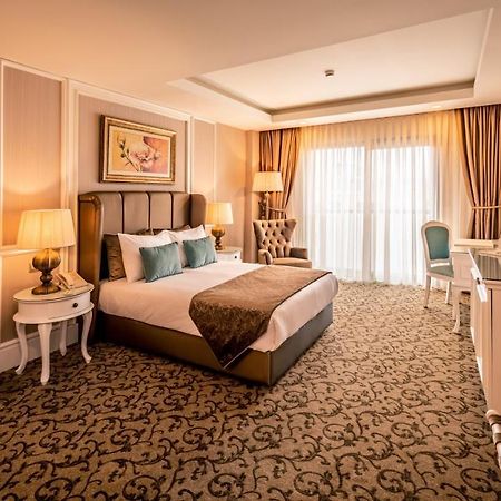 Vuni Palace Premium Hotel & Spa & Casino Beachfront Location ! Girne Dış mekan fotoğraf