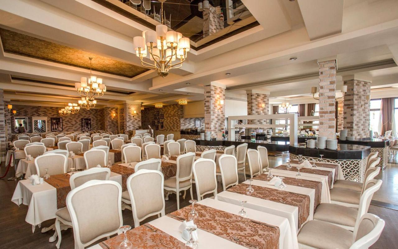 Vuni Palace Premium Hotel & Spa & Casino Beachfront Location ! Girne Dış mekan fotoğraf