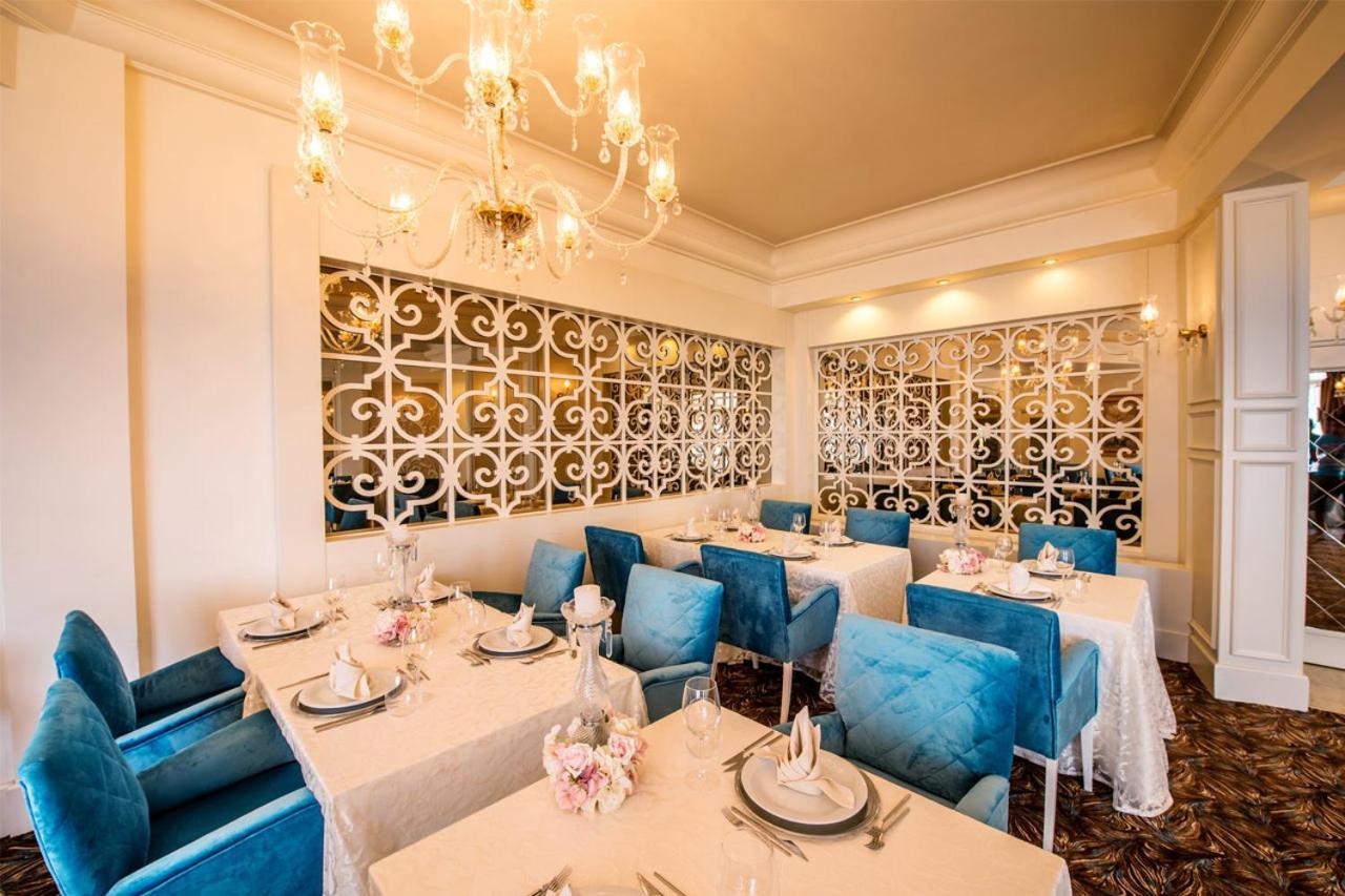 Vuni Palace Premium Hotel & Spa & Casino Beachfront Location ! Girne Dış mekan fotoğraf