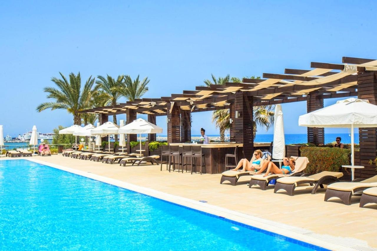 Vuni Palace Premium Hotel & Spa & Casino Beachfront Location ! Girne Dış mekan fotoğraf