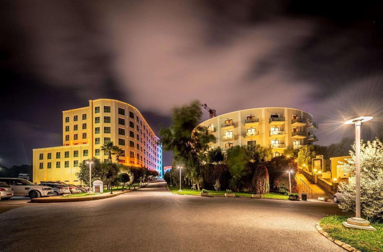Vuni Palace Premium Hotel & Spa & Casino Beachfront Location ! Girne Dış mekan fotoğraf