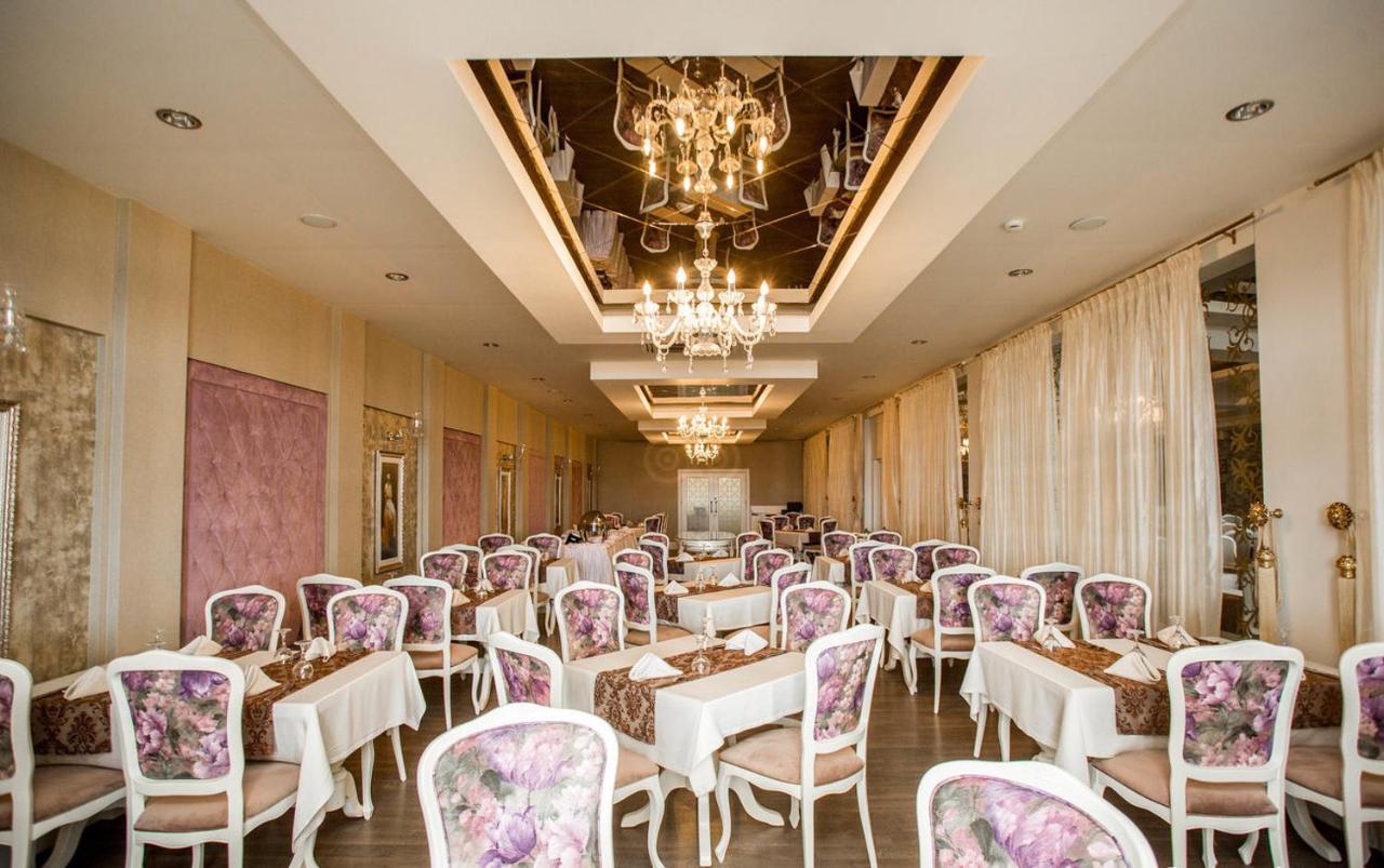 Vuni Palace Premium Hotel & Spa & Casino Beachfront Location ! Girne Dış mekan fotoğraf