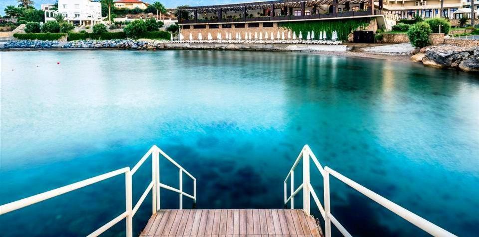 Vuni Palace Premium Hotel & Spa & Casino Beachfront Location ! Girne Dış mekan fotoğraf
