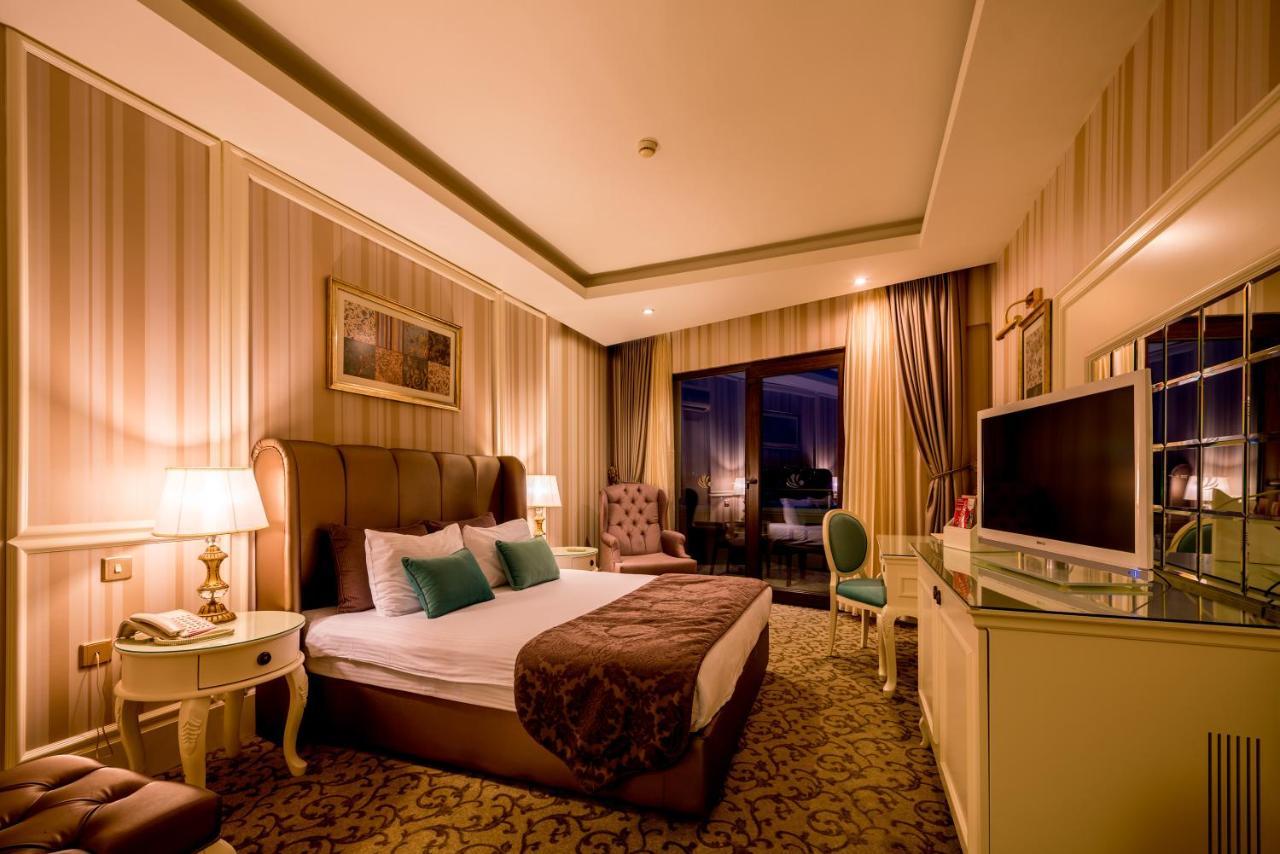Vuni Palace Premium Hotel & Spa & Casino Beachfront Location ! Girne Dış mekan fotoğraf